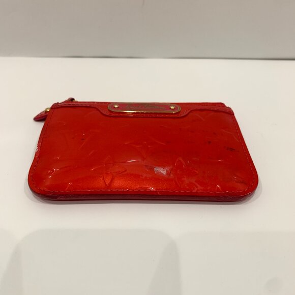 Louis Vuitton Red Vernis Key Cles Sku#84558 - Picture 3 of 12